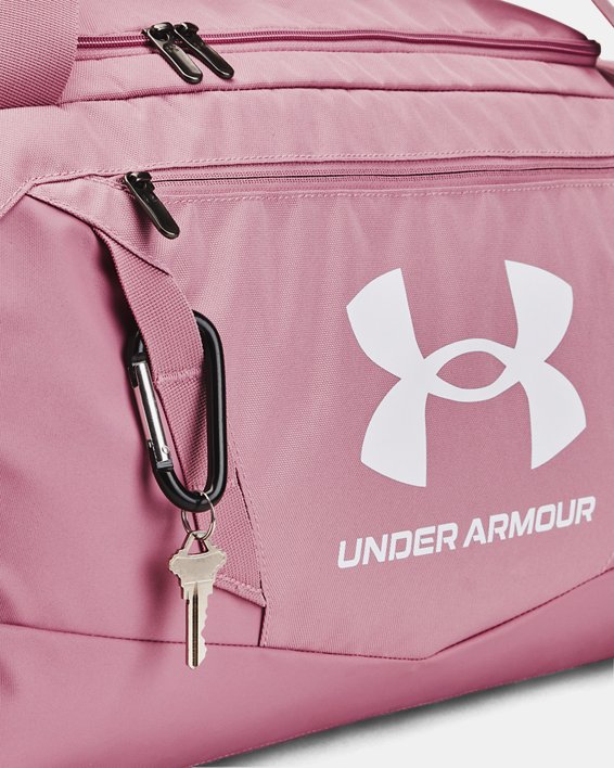 UA Undeniable 5.0中型旅行袋 in Pink image number 2